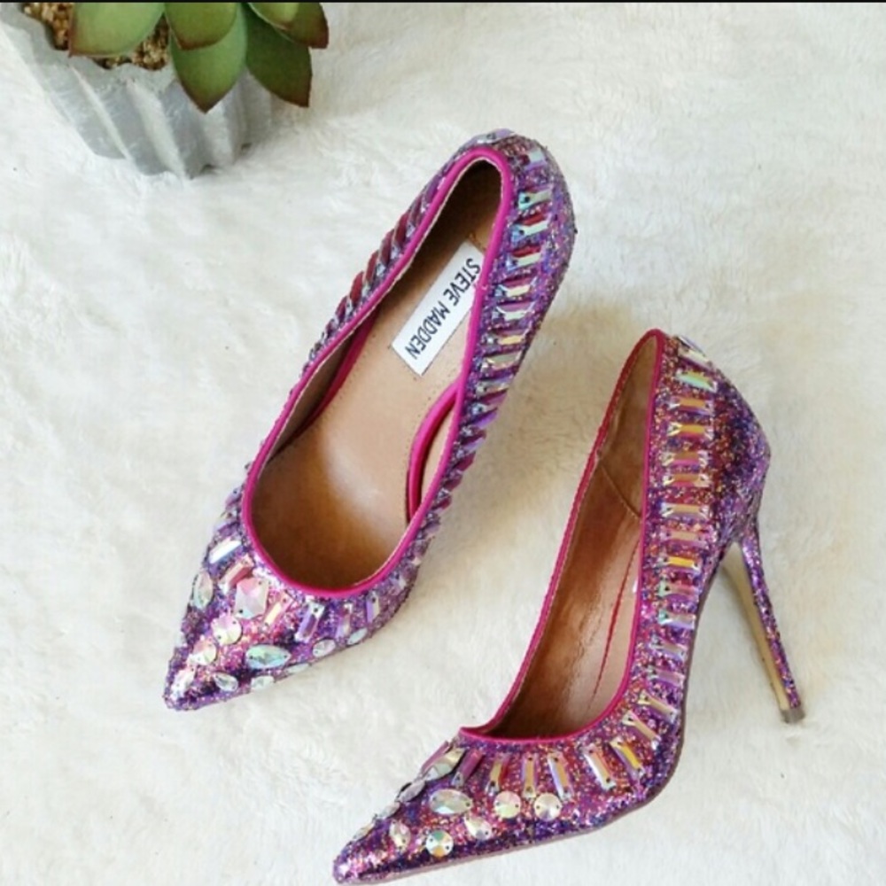 Steve Madden Galaxxie Heels
