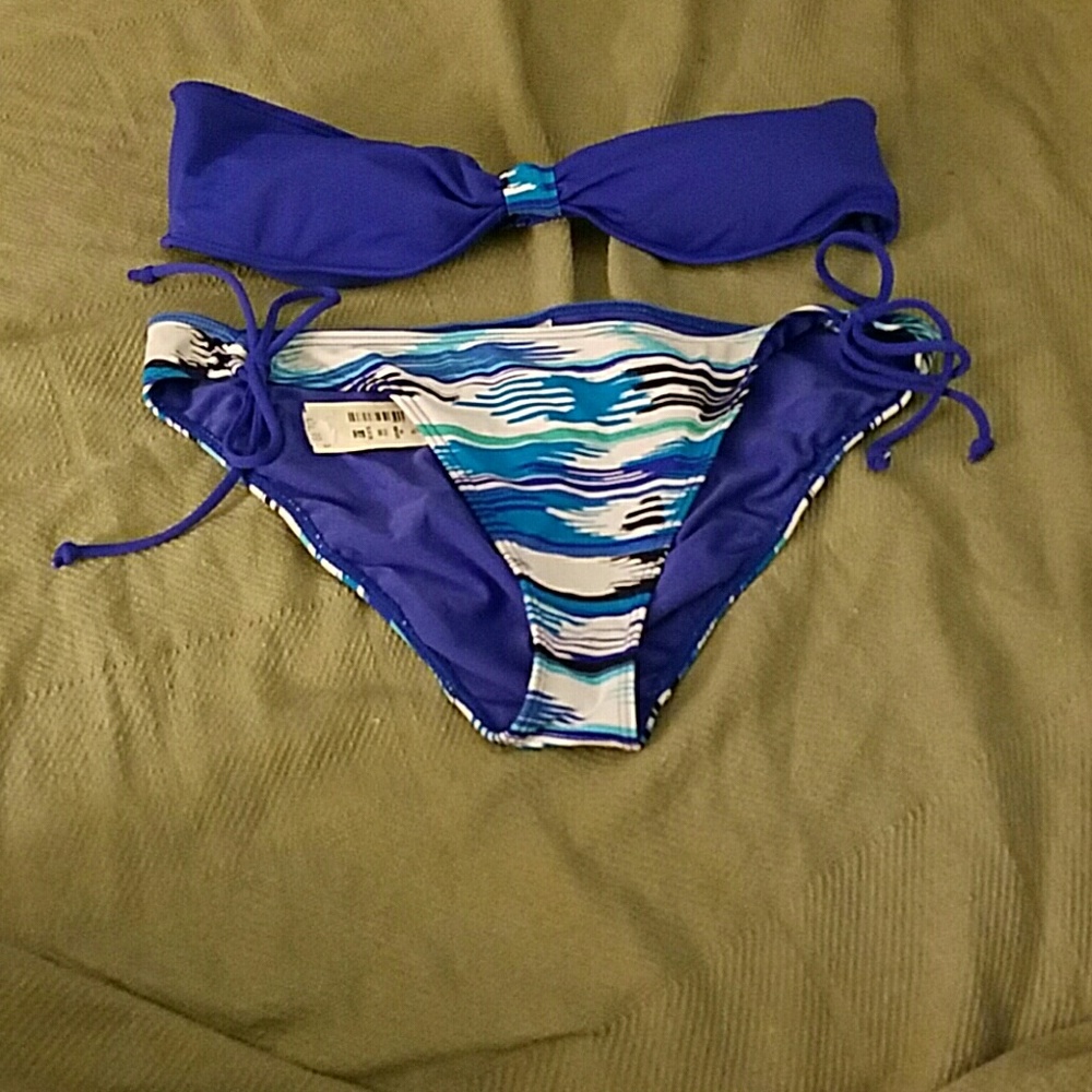 Aeropostale Bikini, size Large