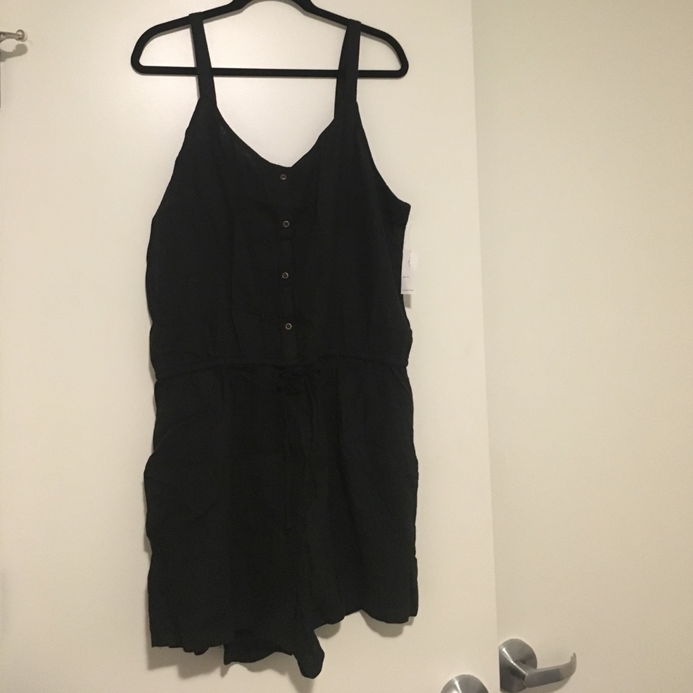 Black Old Navy Romper