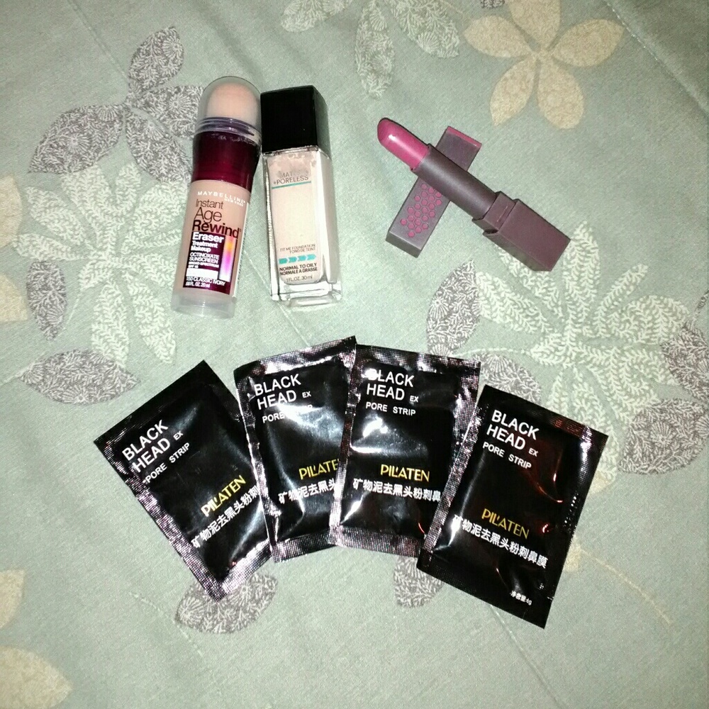 Bundle for yvonnascloset