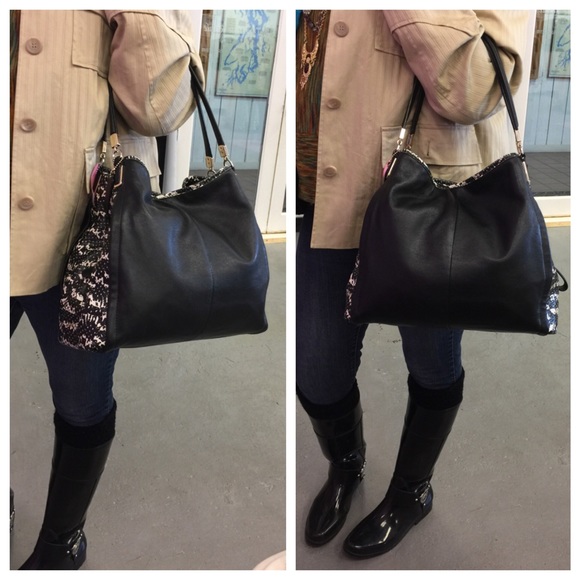 Authentic Coach Python "Madison Phoebe" Satchel - Picture 4 of 4