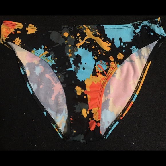 Swimsuit - Picture 3 of 3