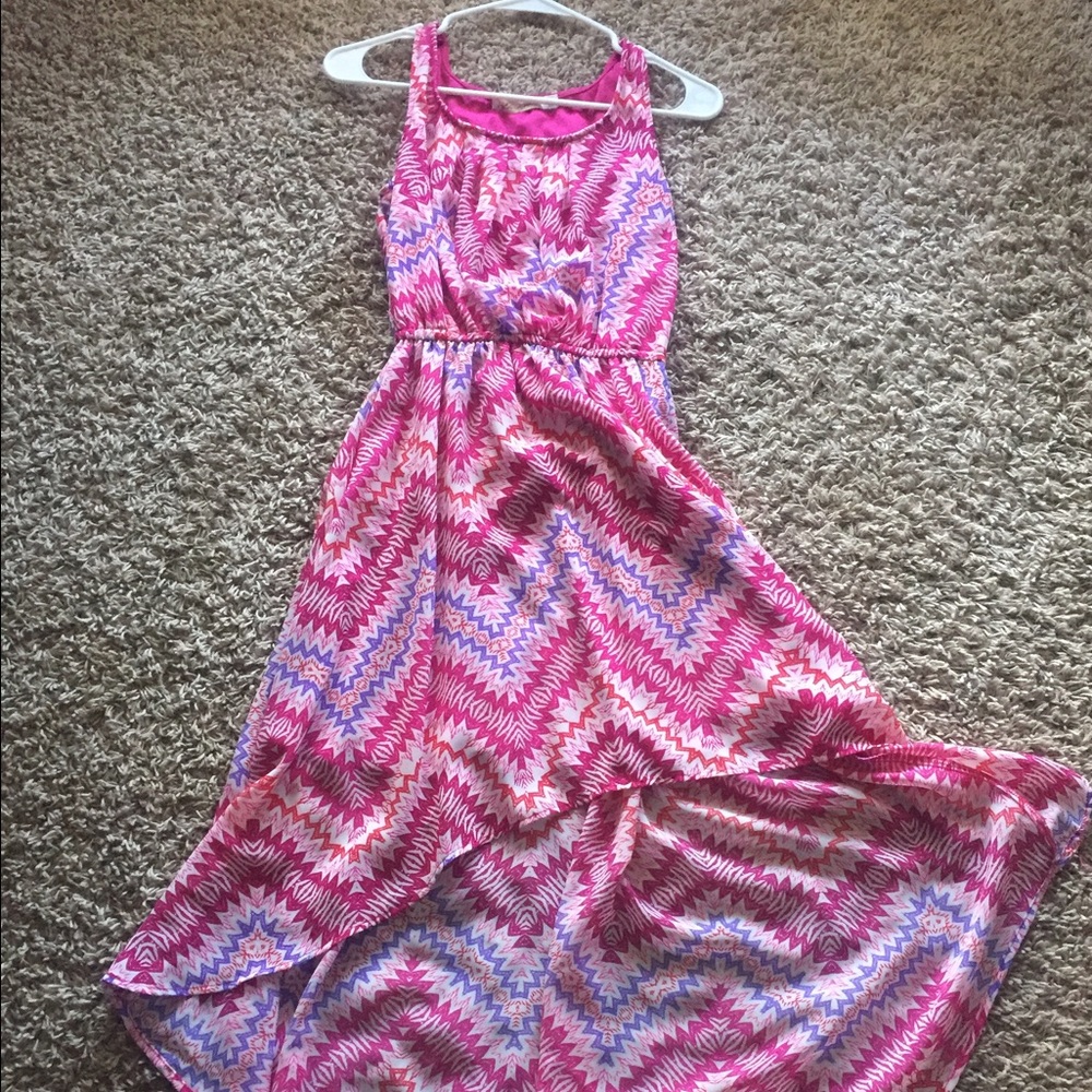 Pink high low chevron dress 👗💗