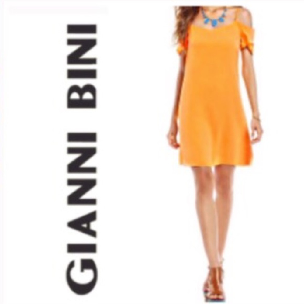 🌞GIANNI BINI🌞 Off the Shoulder Sleeveless Dress