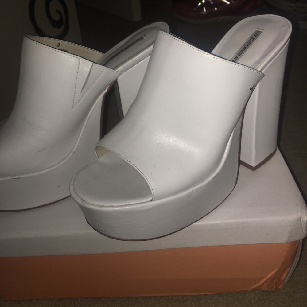 Windsor platform heels