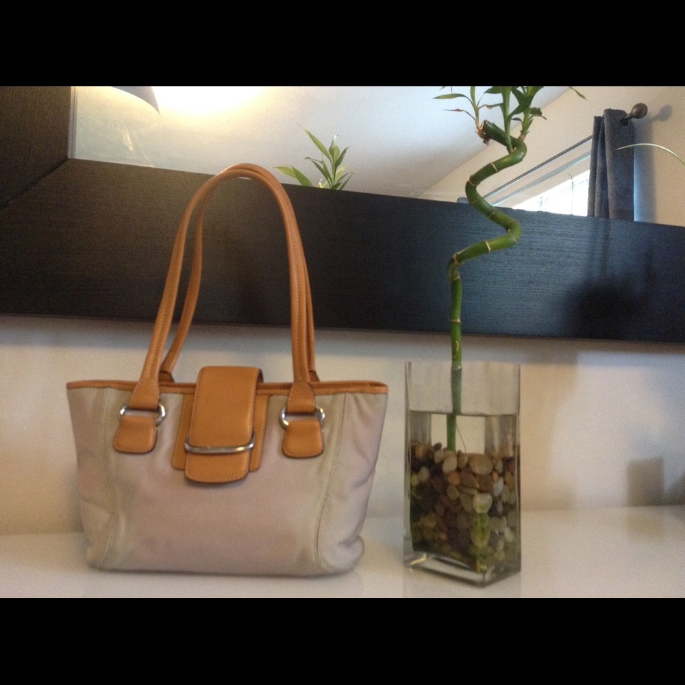Nice Cole Haan Bag