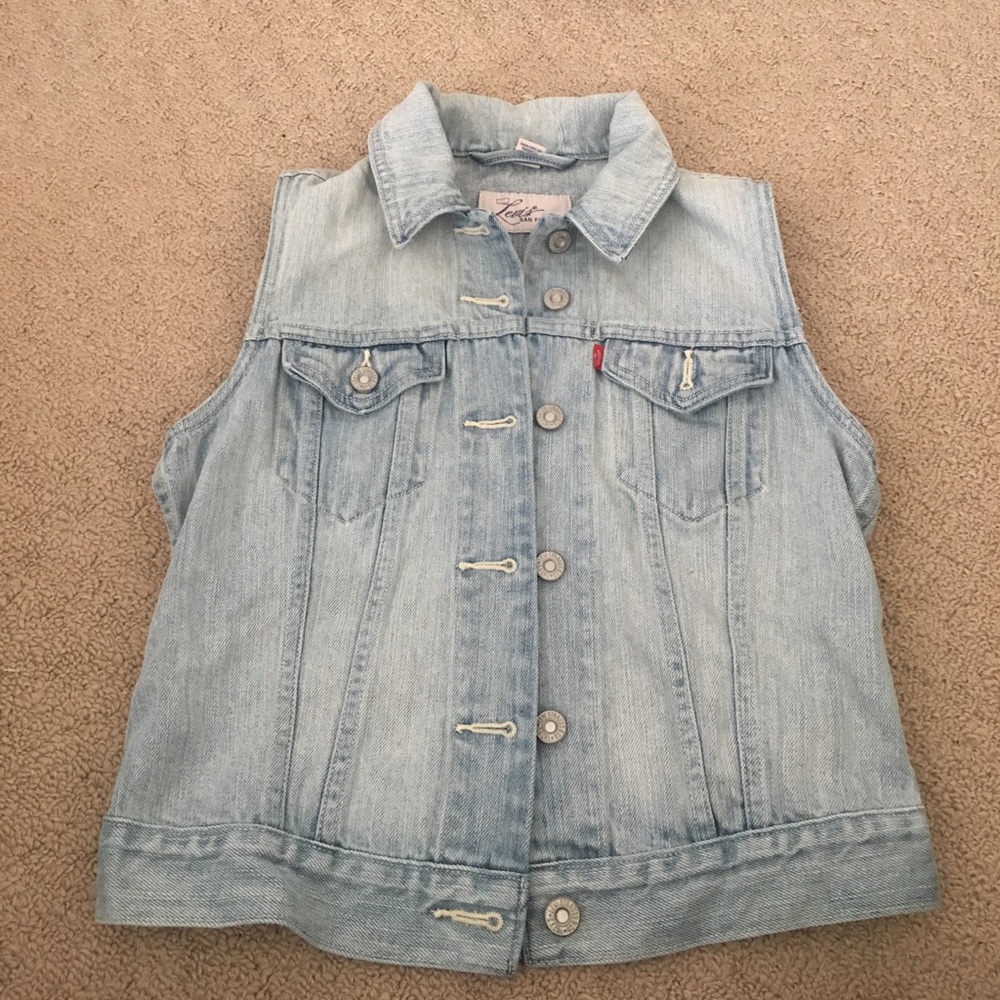Levi's sleeveless denim vest