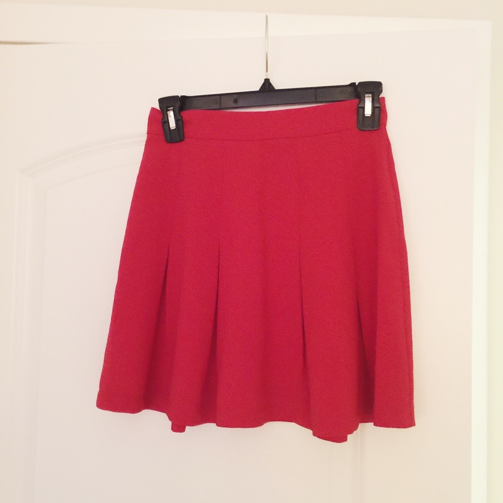 Red Skirt size S