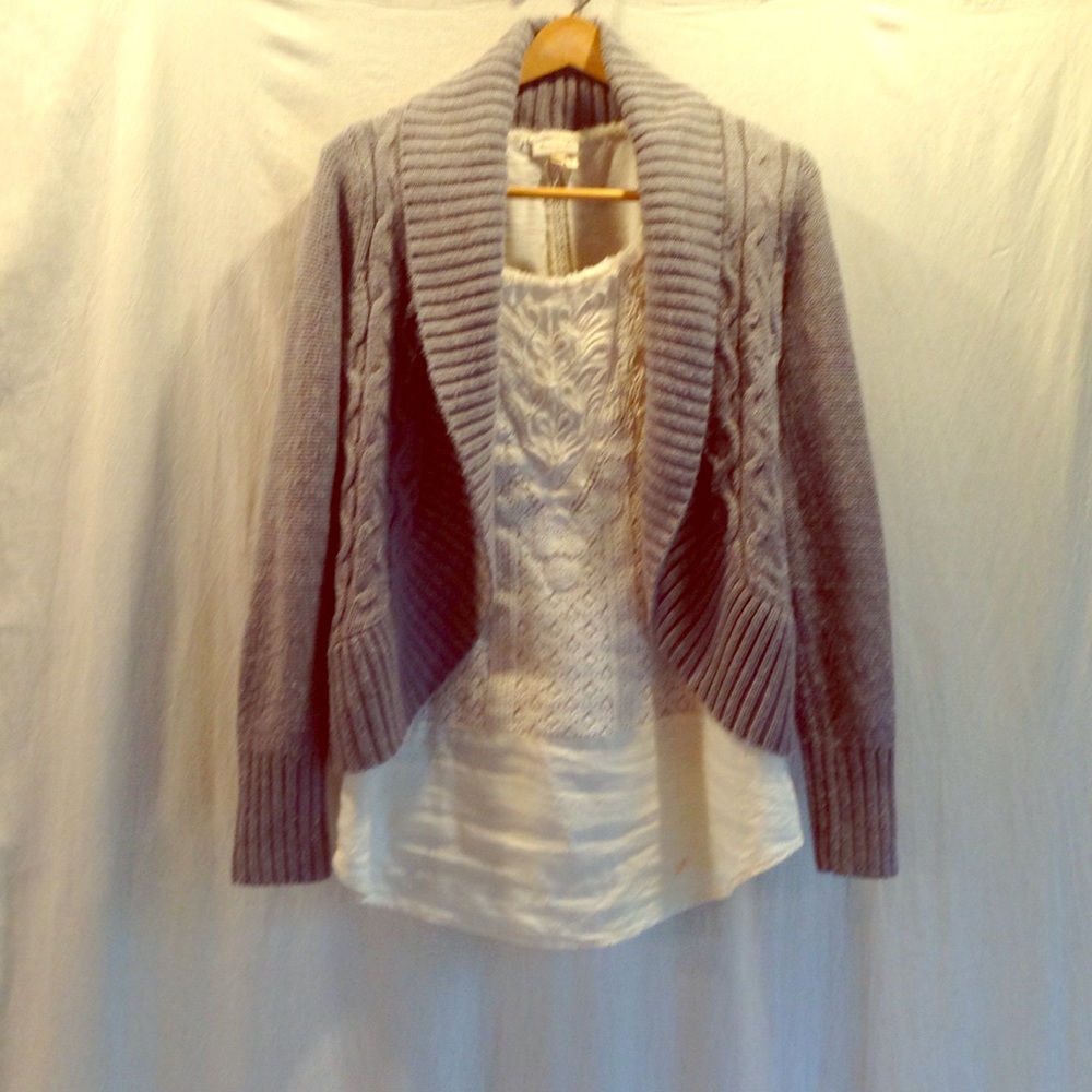 Gray neutral cable knit long sleeve open cardigan