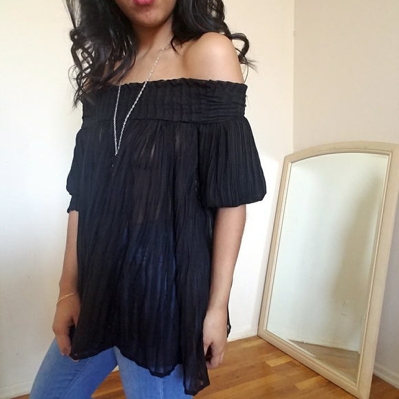 BLACK PLEATED OFF SHOULDER TOP - Picture 3 of 4