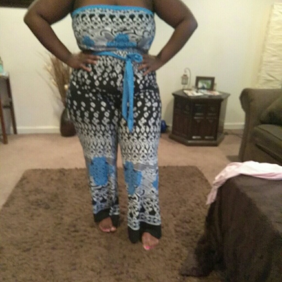 Blue Multi color jumpsuit - Picture 2 of 4