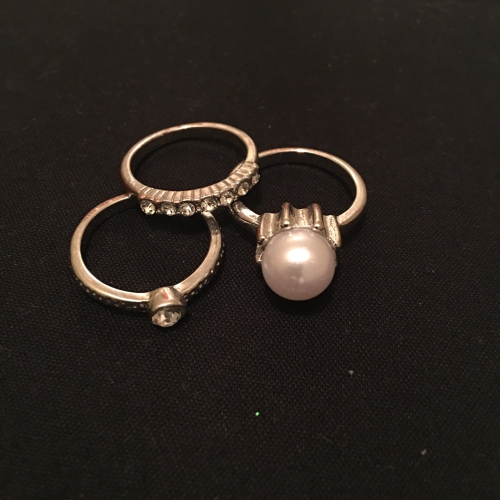 H&M Ring Bundle - Picture 4 of 6