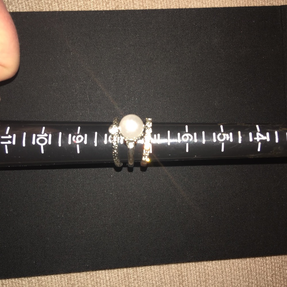 H&M Ring Bundle - Picture 6 of 6
