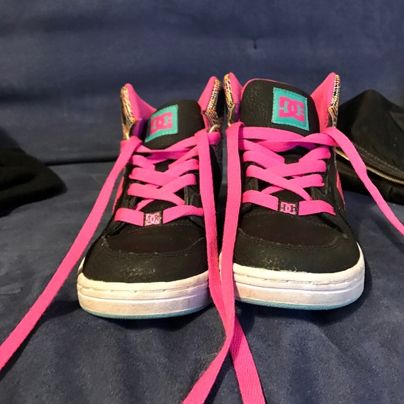 Shoes - Picture 2 of 2