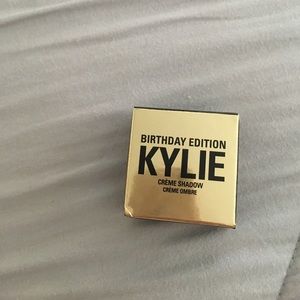 Kylie Cosmetics Crème Shadow