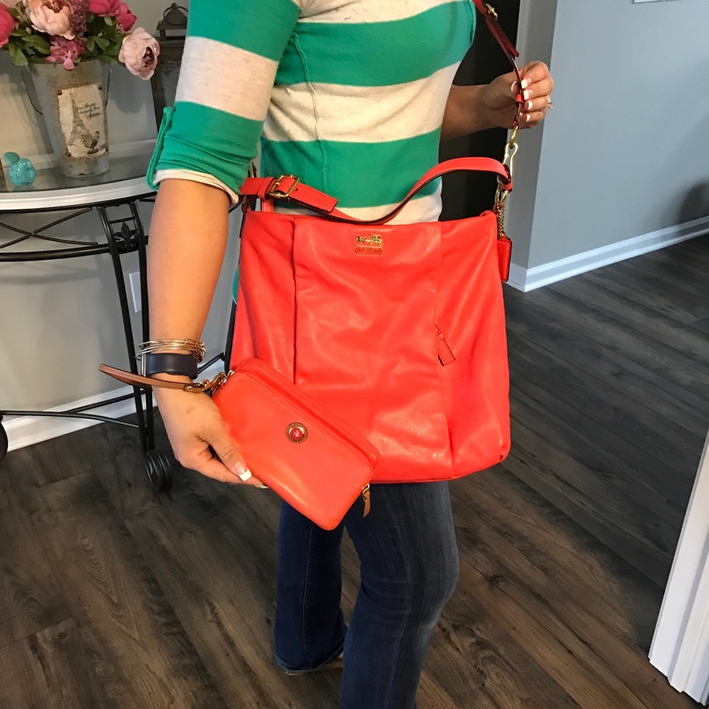 Authentic Coach Crossbody Bag & Wallet