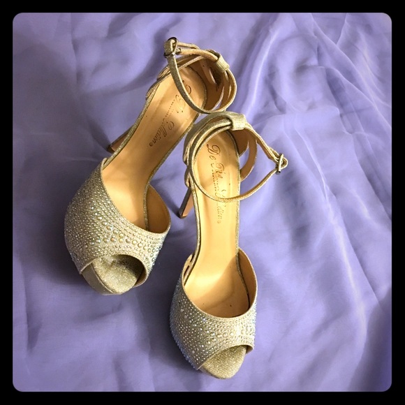 Bedazzled Stilettos - Picture 4 of 4