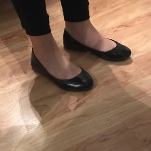 Black ballet flats!