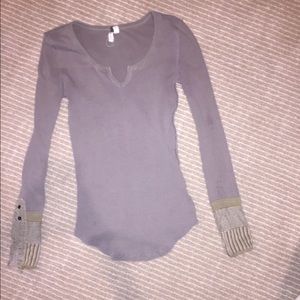Free People long sleeved army green shirt