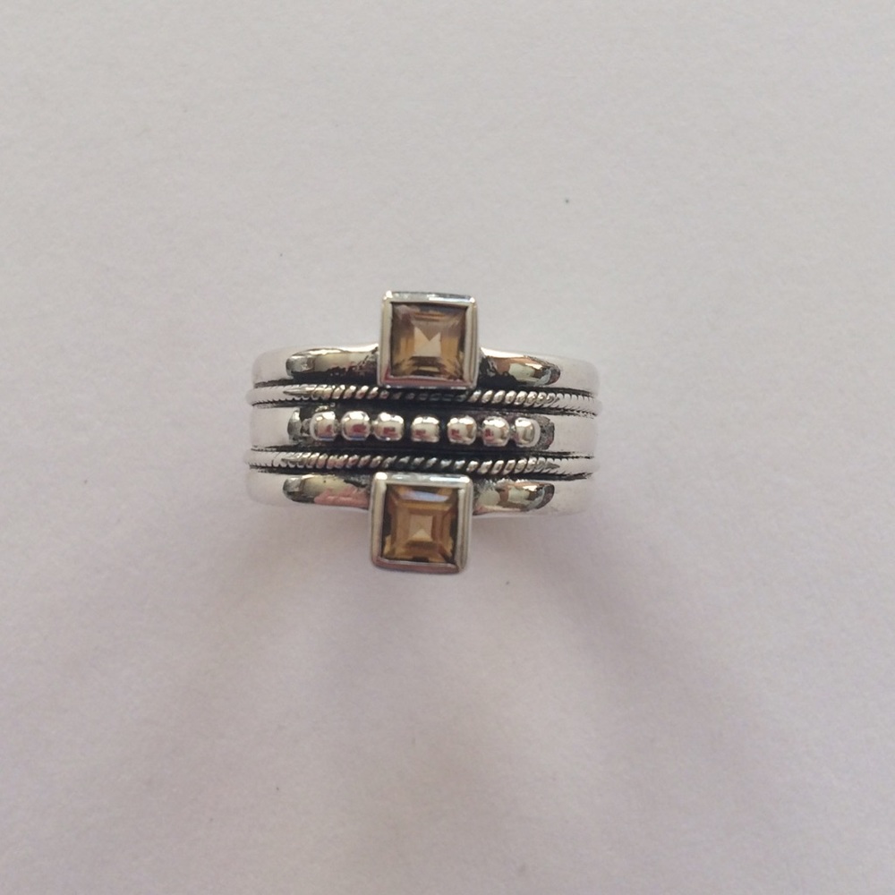 NEW-925 Sterling Silver Ring with Genuine Citrine