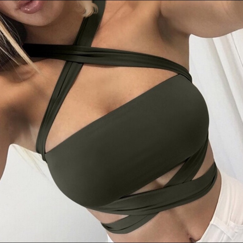 Halter bandage top