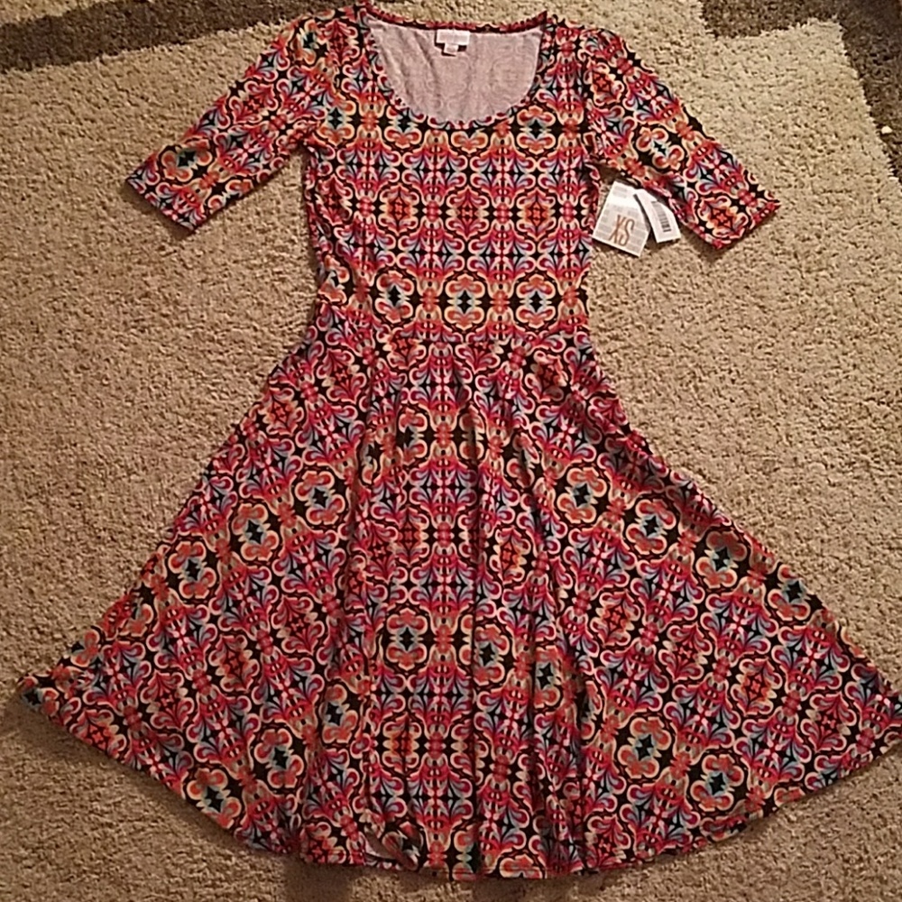 *SOLD* Lularoe Nicole dress