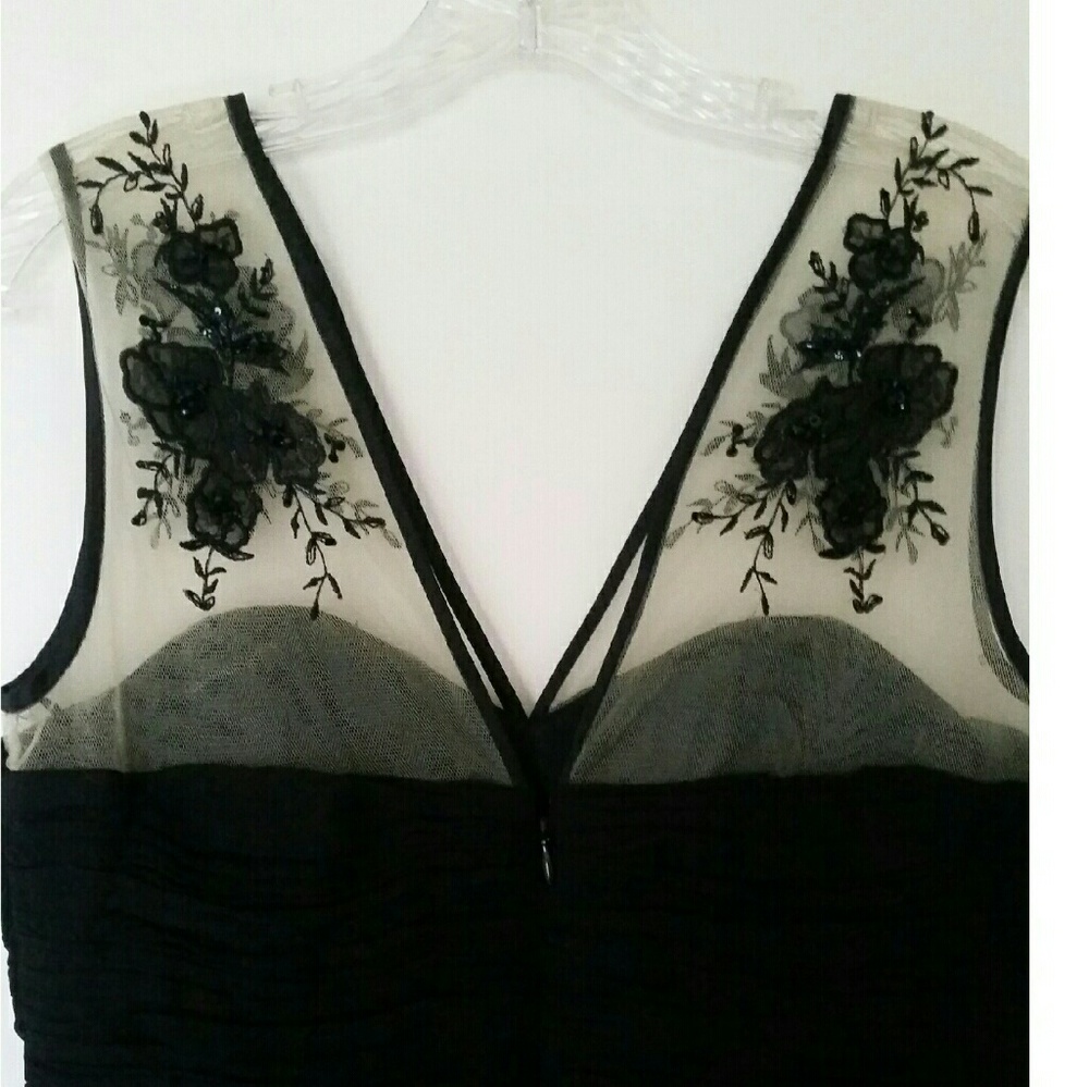 Shani Silk Chiffon Black Dress - Picture 4 of 5