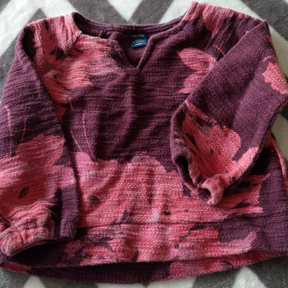 Baby gap sweatshirt