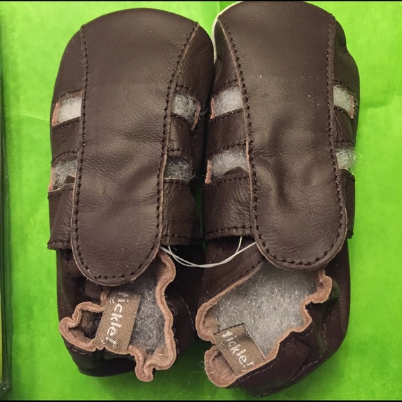 New with tags TOMMY TICKLE SOFT SOLE LEATHER SHOE - Picture 3 of 5