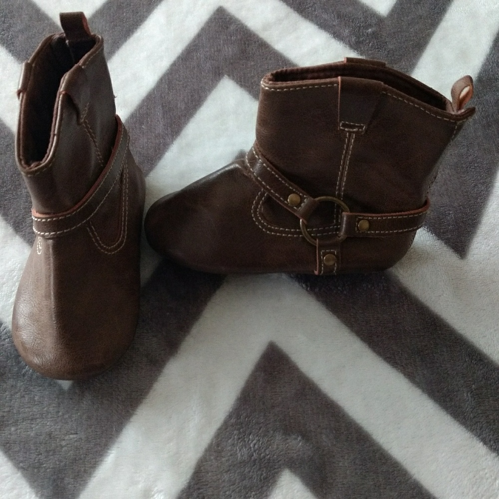 Baby gap boots