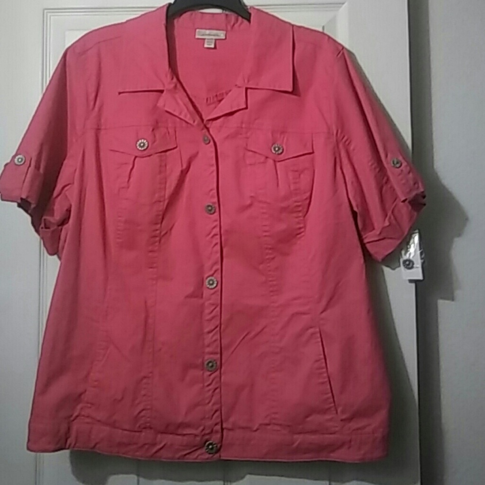 Womens Plus 22/24 Pink Button Up Short sleeve pink