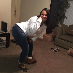 Meet your Posher, Ebony