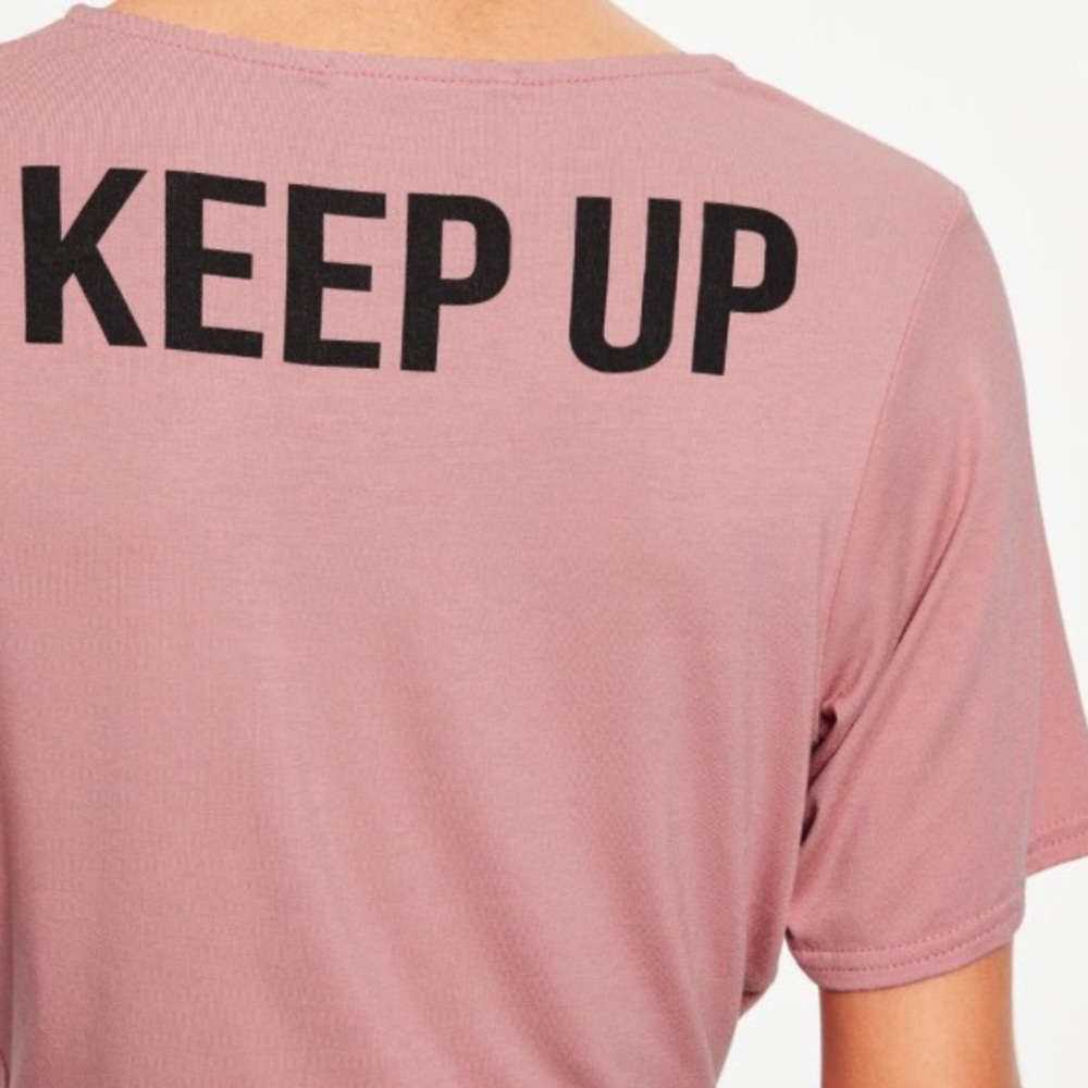 1 left! NWT MISSGUIDED PINK FRONT TIE KEEP UP TOP - Picture 3 of 4