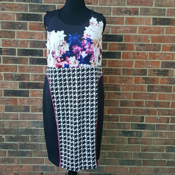 Lane Bryant Dresses & Skirts - Lane Bryant Houndstooth Floral Sheath Dress