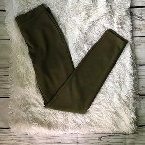 NWOT Forever 21 Olive Leggings