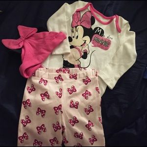Disney baby girls 3 piece outfit