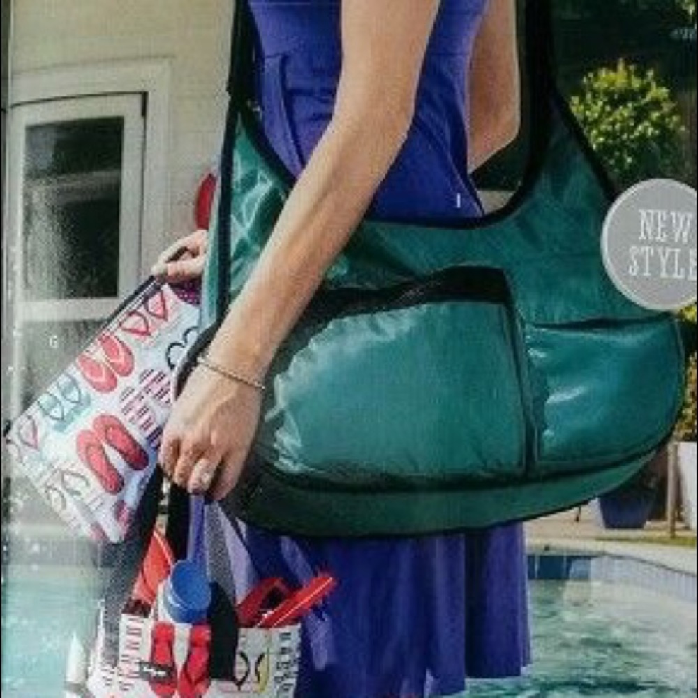 Thirty One Explorista Crossbody bag