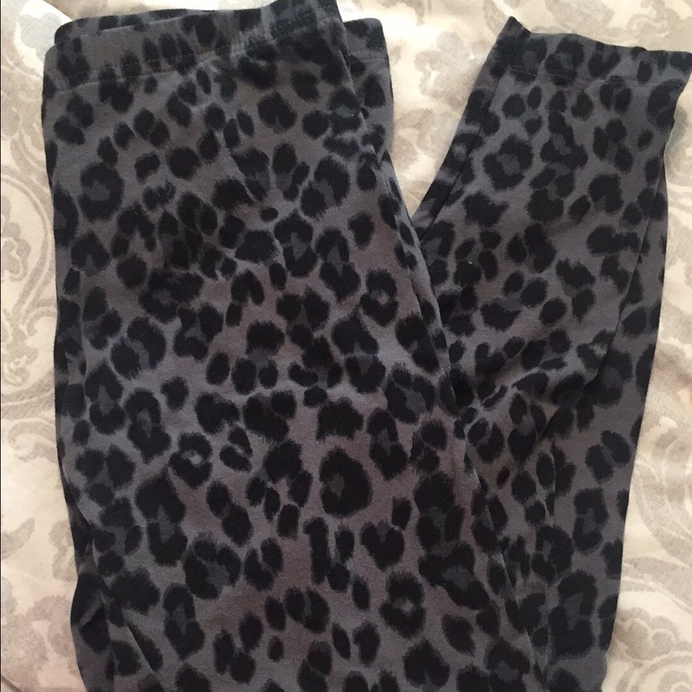 Old Navy Cheetah Leggings