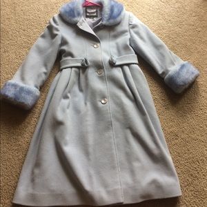 Last chance!! Gonna guve to goodwill