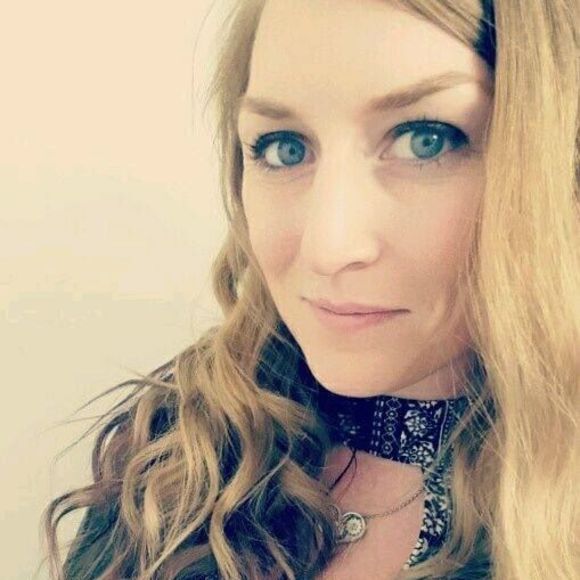 Meet your Posher, Rachel - Picture 1 of 1