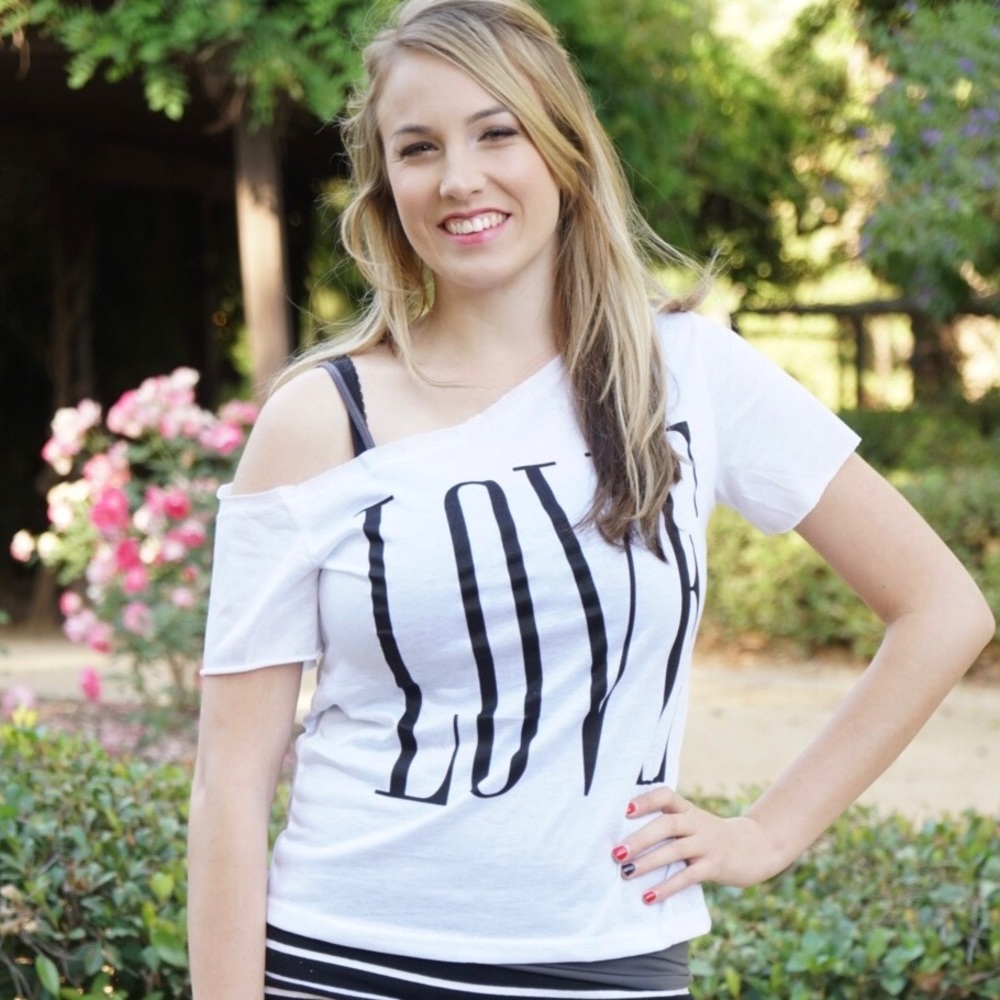 Only 2 left!  🌸🌺💗 off shoulder love t-shirt!