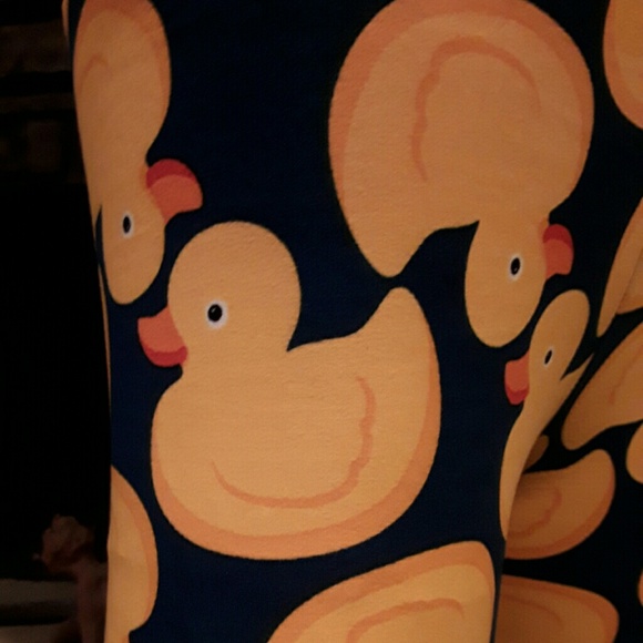 Lularoe Unicorn Rare Rubber Duckies - Picture 2 of 4