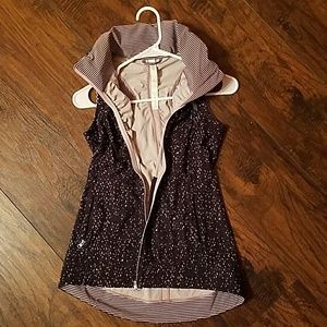 Lululemon black and very light pink vest