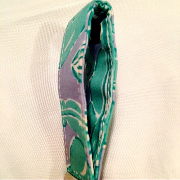 🍃FlASH⏳Lilly Blue Green Lobster Print Key Chain - Picture 2 of 4