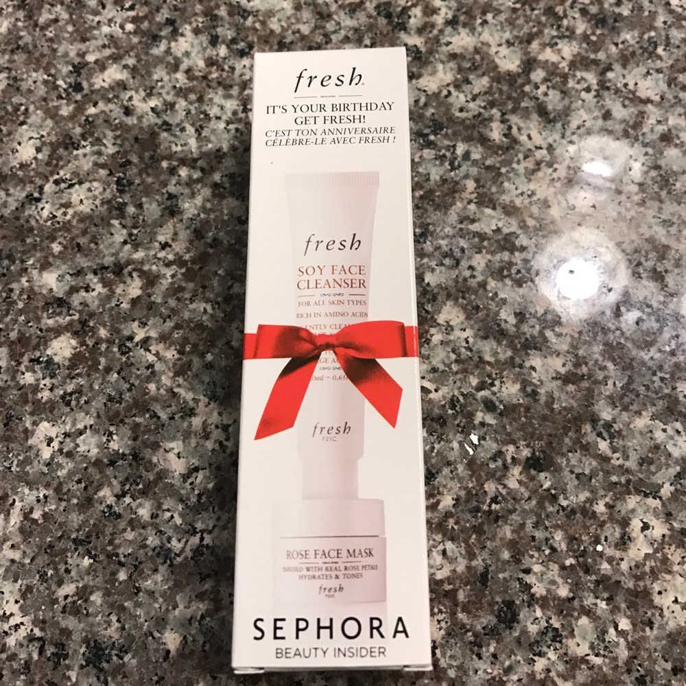 Fresh face cleanser and face mask