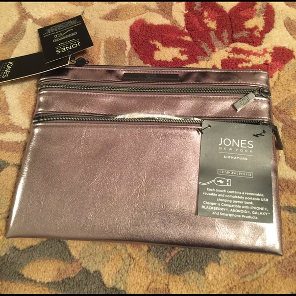 NWT JONES NEW YORK Charging Clutch Metallic Purple - Picture 1 of 5