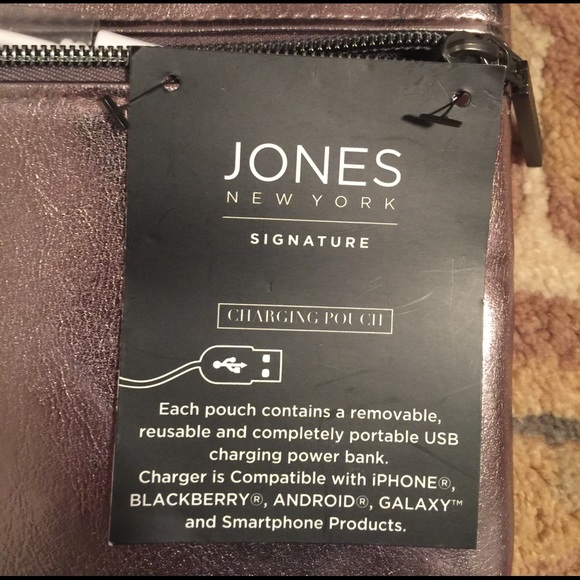 NWT JONES NEW YORK Charging Clutch Metallic Purple - Picture 2 of 5