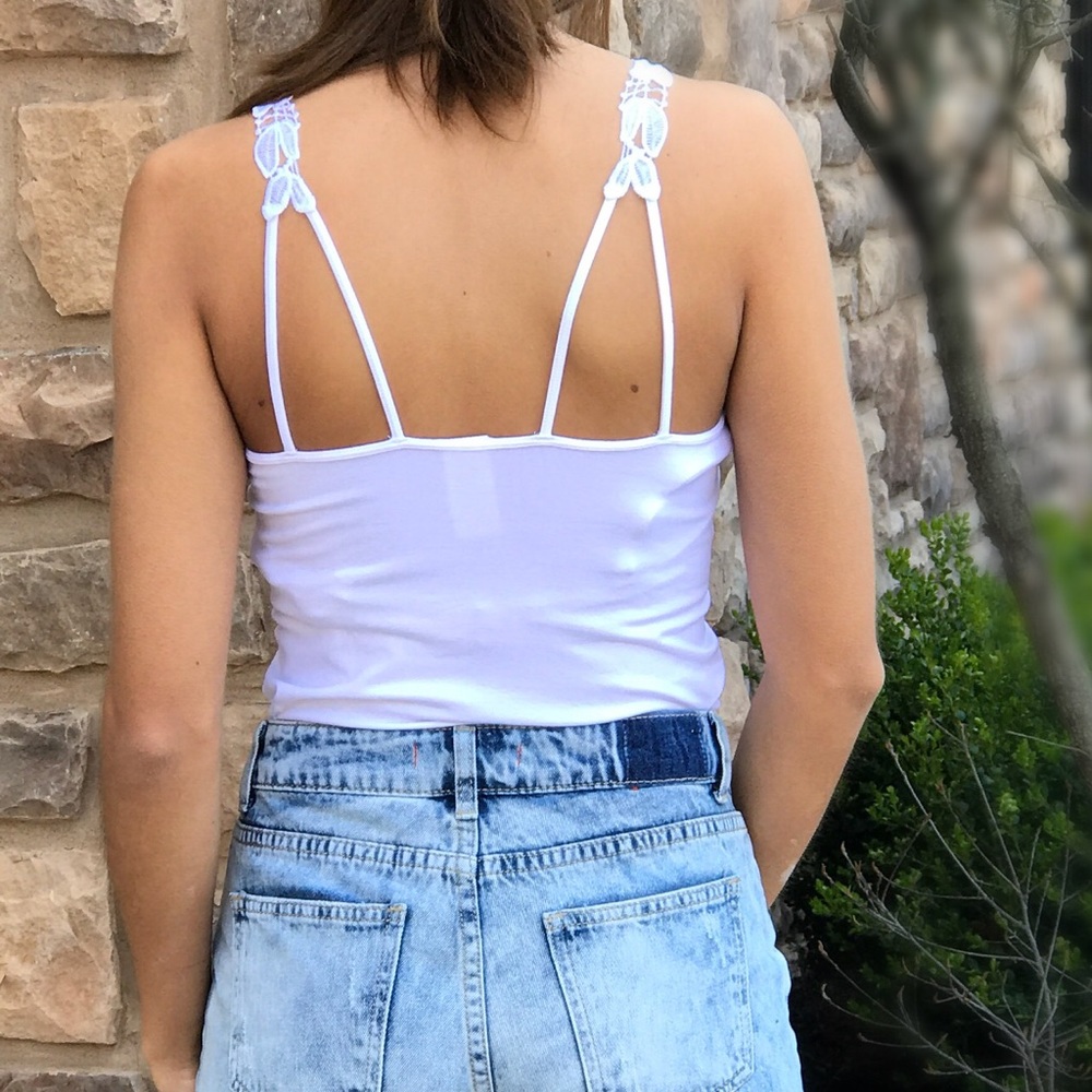 🌸Crocheted Lace Cami - Picture 3 of 8