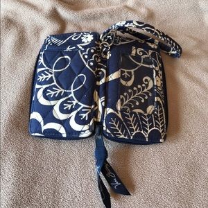 Vera Bradley Wrislet
