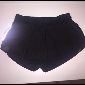 Lululemon Hotty Hot shorts